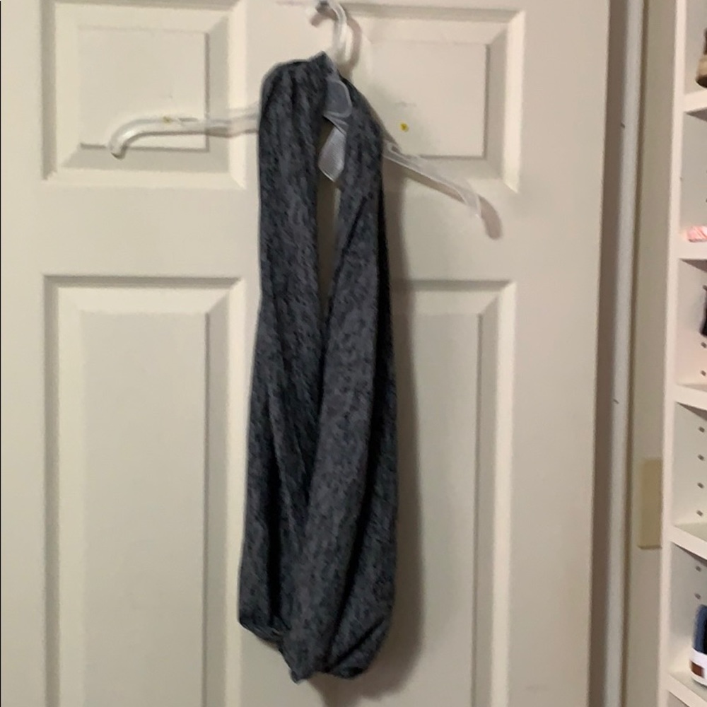 VSX scarf